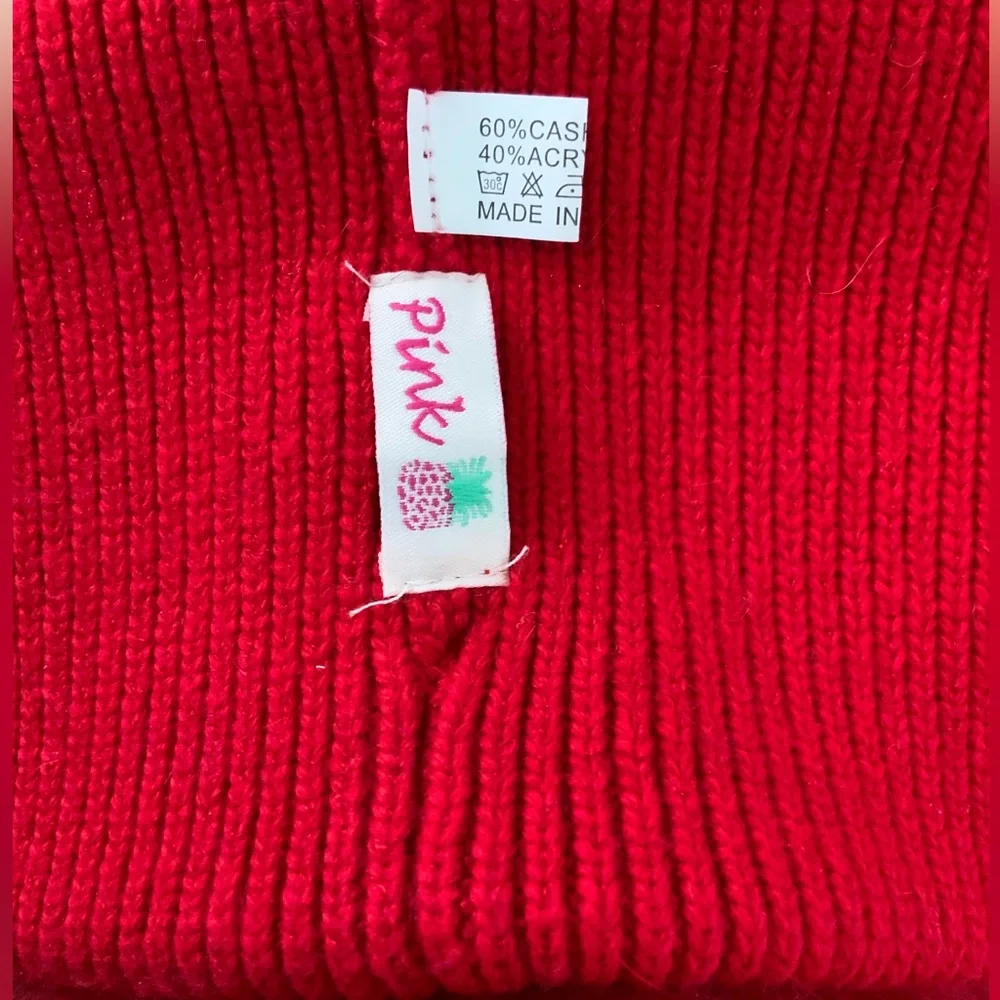 Red Rib-knit Beanie - Picture 6 of 6